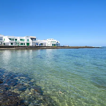 Charco La Pared 3 * Orzola